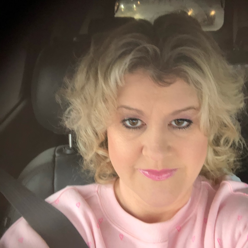 Meet your Posher, Krystal